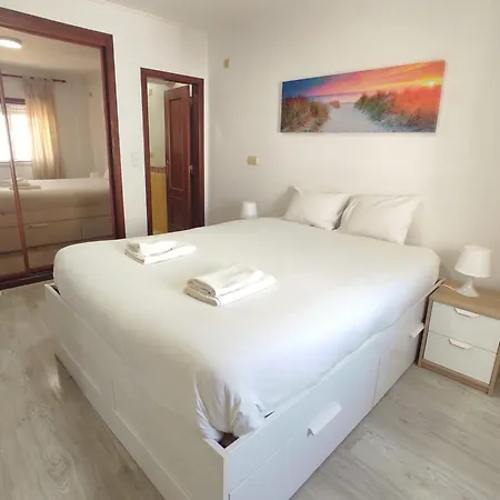 Sunset Balcony Duplex ألكوشيت