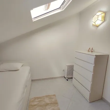 شقة Sunset Balcony Duplex